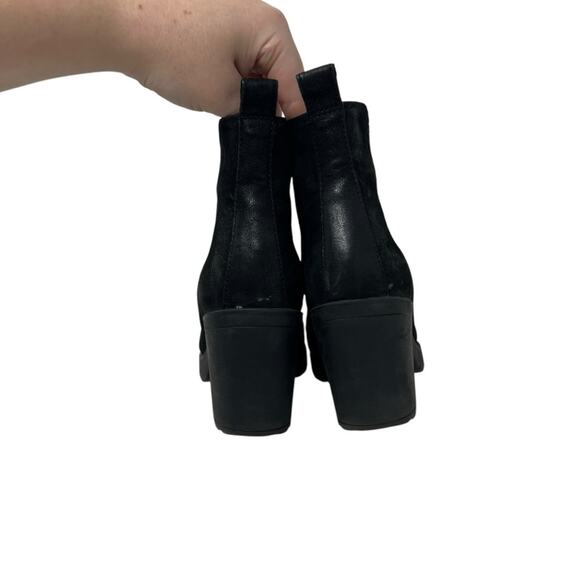 Vagabond Grace Brushed Nubuck Bootie Size 39 or US 9 - Picture 9 of 13